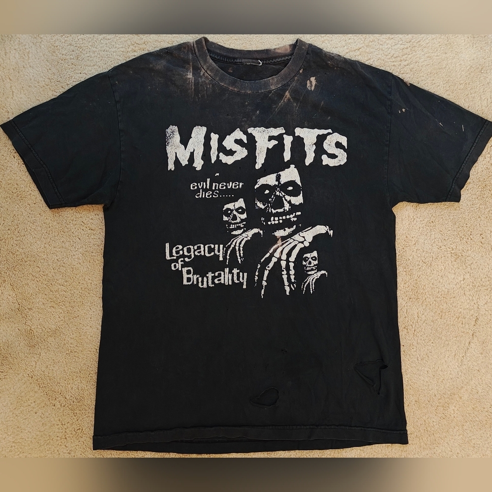 Vtg Original Thrashed Misfits Evil Never Dies Legacy Of Brutality Band T-shirt.